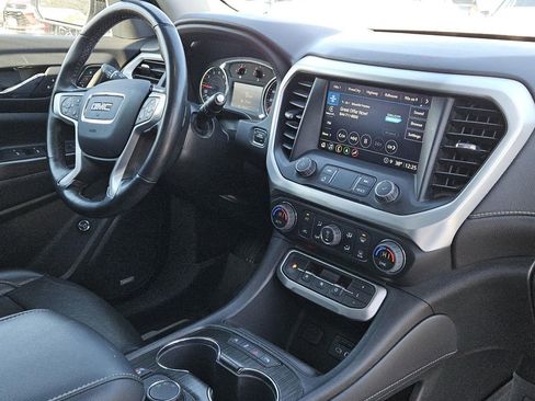 Used 2023 GMC Acadia SLT w/ Elevation Edition image 31