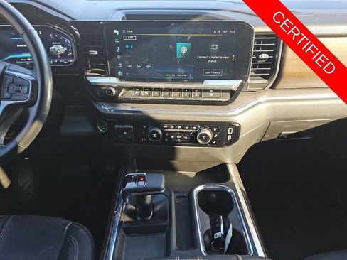 Used 2023 Chevrolet Silverado 1500 High Country w/ Technology Package image 11