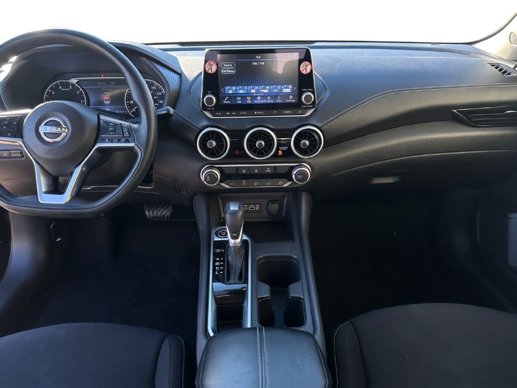 Used 2025 Nissan Sentra SV FWD image 11