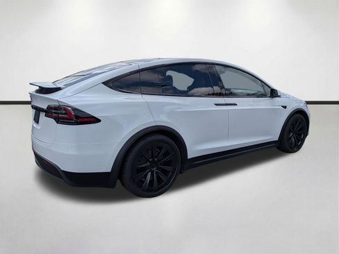 Used 2022 Tesla Model X Plaid AWD/4WD image 4
