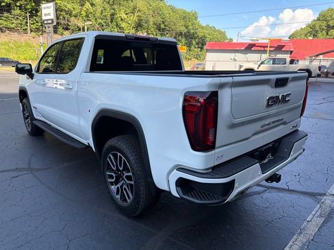 New 2026 GMC Sierra 1500 AT4 w/ AT4 Premium Package AWD/4WD image 3