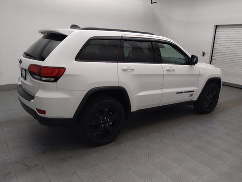 Used 2021 Jeep Grand Cherokee Freedom Edition AWD/4WD image 10