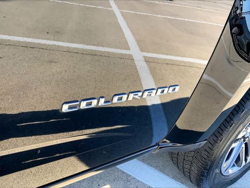 Used 2022 Chevrolet Colorado LT w/ LPO, Power Package image 29