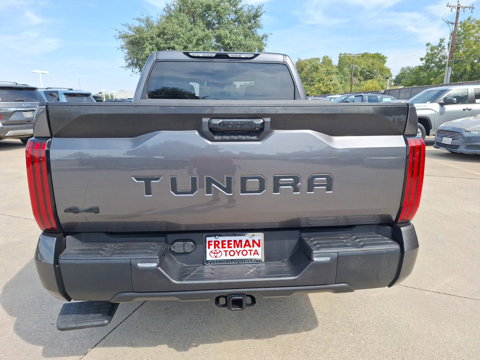 Used 2023 Toyota Tundra SR5 AWD/4WD image 5