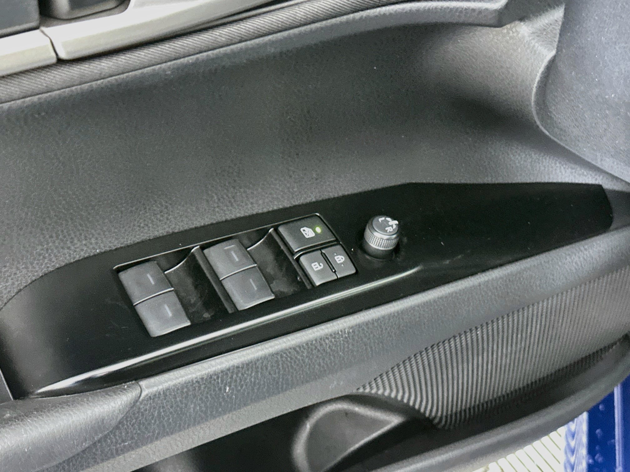 Used 2026 Toyota Camry LE w/ Convenience Package FWD image 15