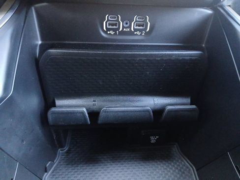 Used 2025 RAM 2500 Laramie w/ Night Edition AWD/4WD image 6