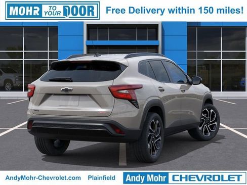 New 2026 Chevrolet Trax RS w/ Driver Confidence Package FWD image 5