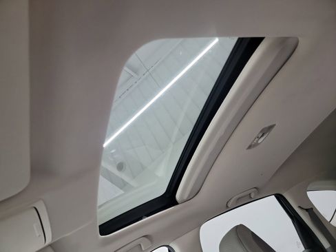 Used 2012 Honda CR-V EX image 24