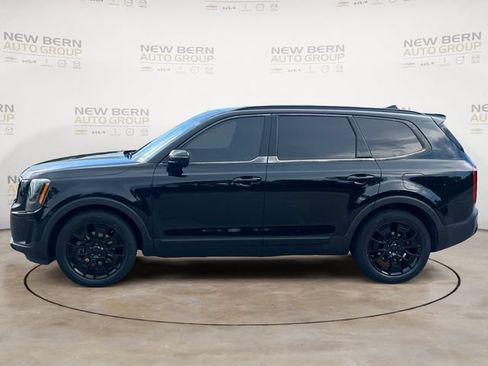 Used 2021 Kia Telluride SX w/ SX Prestige Package AWD/4WD image 2