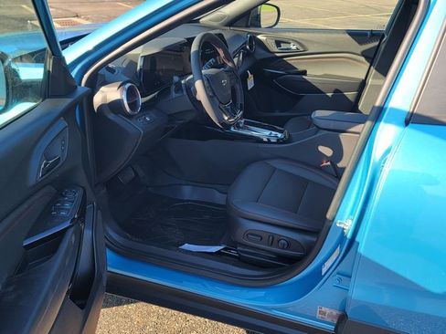 New 2026 Chevrolet Trax RS image 18