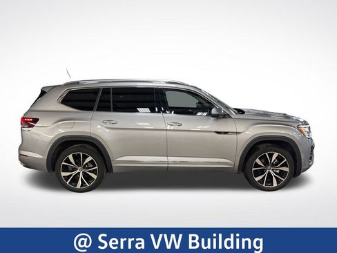 Used 2025 Volkswagen Atlas SEL Premium R-Line AWD/4WD image 6