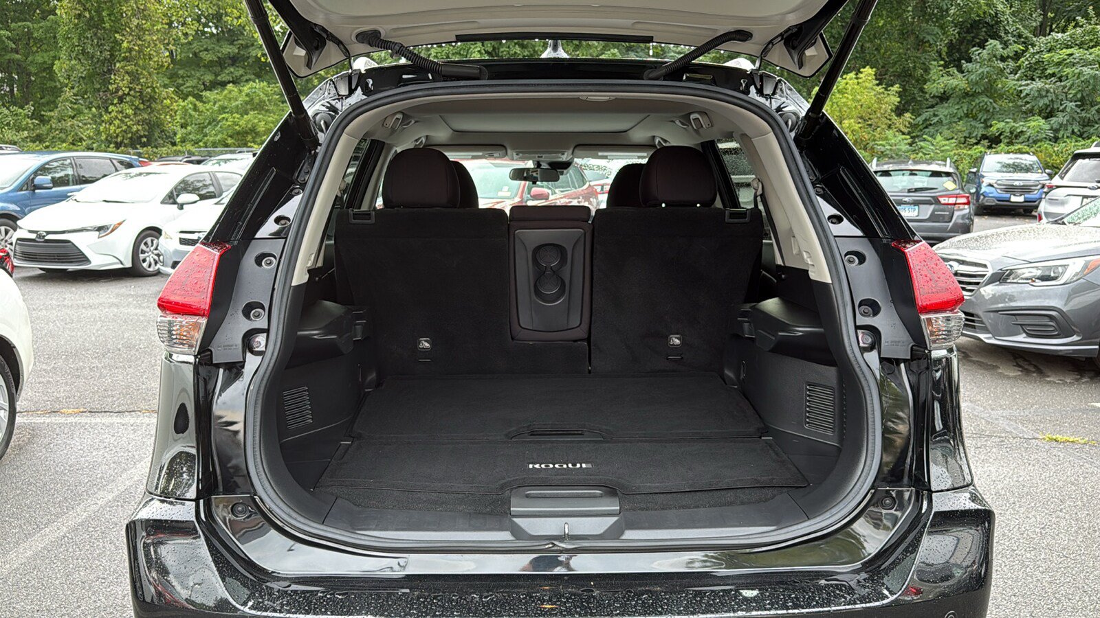 Used 2020 Nissan Rogue SV w/ Sun & Sound Touring Package AWD/4WD image 26