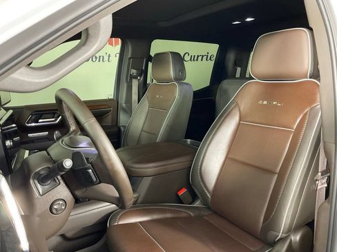 Used 2025 GMC Sierra 1500 Denali w/ Denali Reserve Package AWD/4WD image 14
