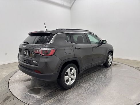 Certified 2019 Jeep Compass Latitude image 7