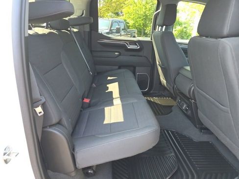 Used 2022 Chevrolet Silverado 1500 RST w/ LPO, Dark Essentials Package image 16