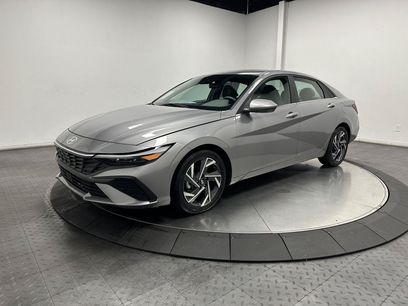 Used 2025 Hyundai Elantra SEL