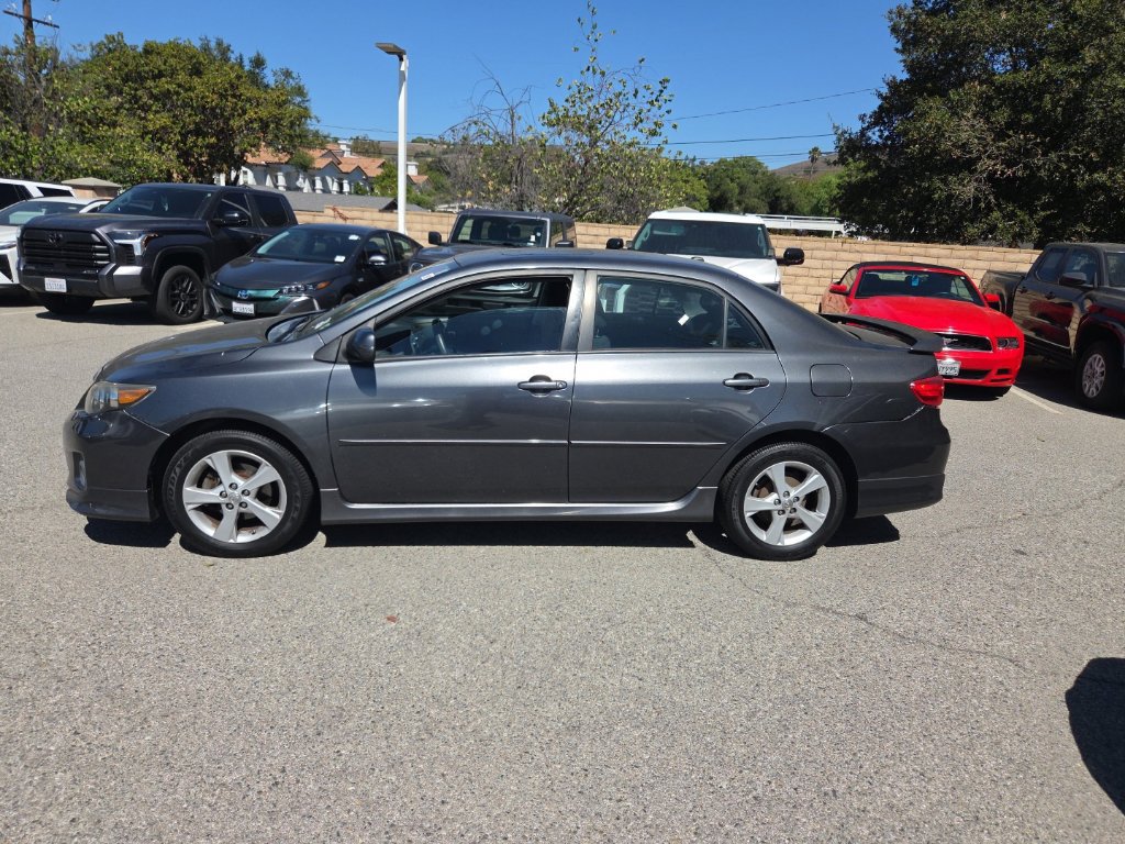 Used 2011 Toyota Corolla S FWD image 2