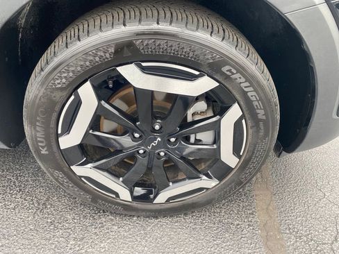 Used 2025 Kia Telluride S image 34