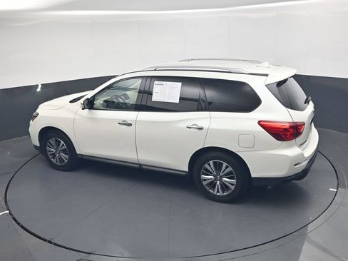 Used 2020 Nissan Pathfinder SL w/ Cargo Package AWD/4WD image 40