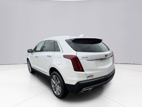 Used 2025 Cadillac XT5 Premium Luxury AWD/4WD image 13