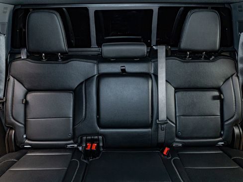 Used 2025 GMC Sierra 3500 Denali w/ Denali Reserve Package image 26