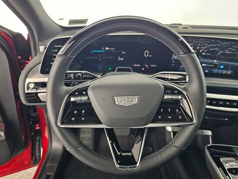 Used 2025 Cadillac Lyriq Luxury w/ LPO, Red Accent Package AWD/4WD image 22