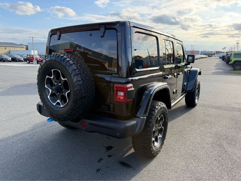 Used 2021 Jeep Wrangler Unlimited Rubicon 4xe w/ Steel Bumper Group image 13