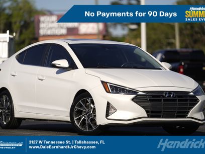 Used 2020 Hyundai Elantra Limited w/ Ultimate Package 03