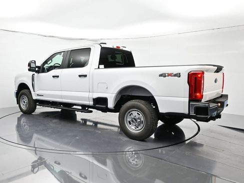 New 2025 Ford F250 XL w/ XL Chrome Package image 7
