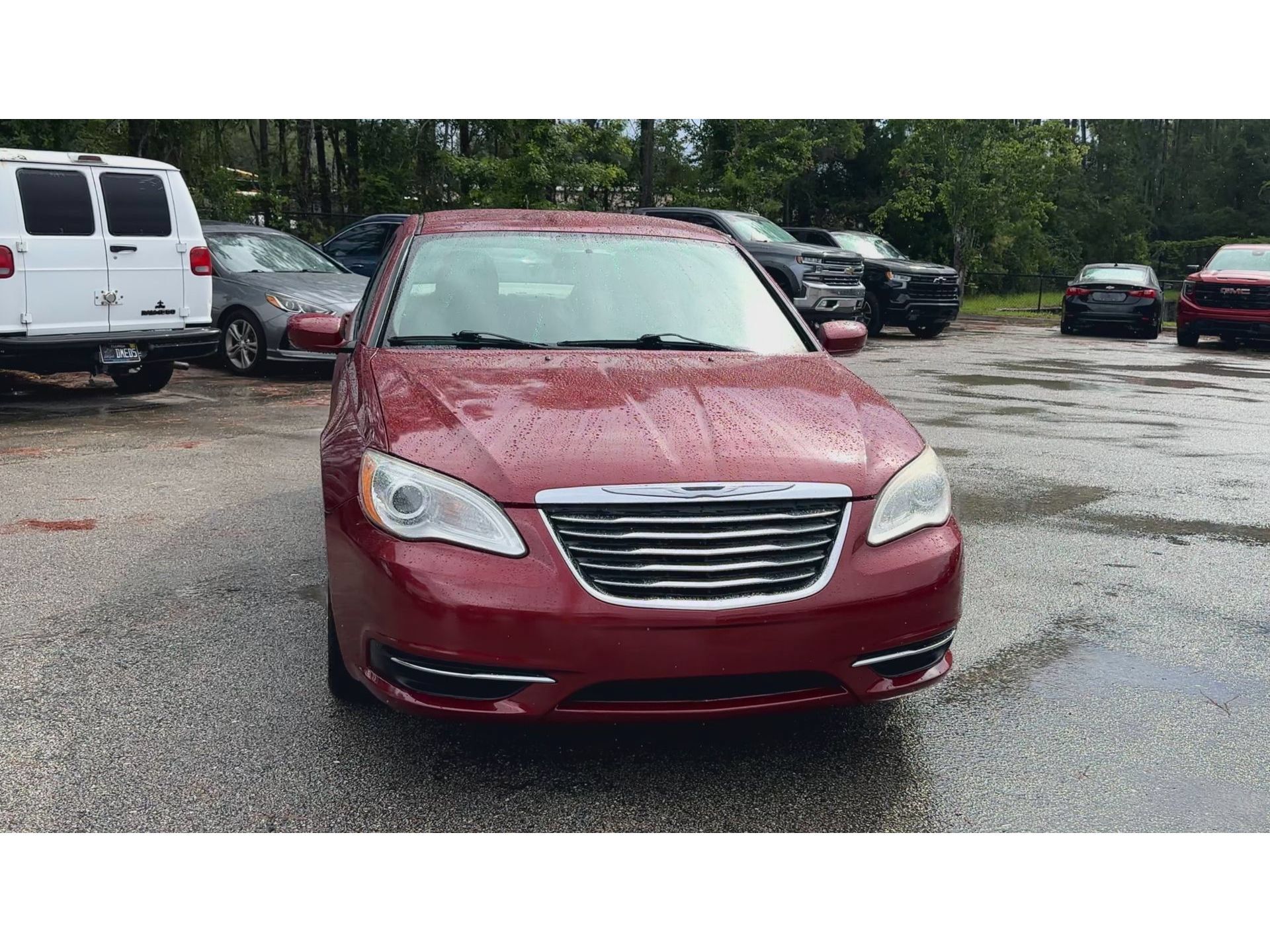 Used 2013 Chrysler 200 Touring FWD image 3