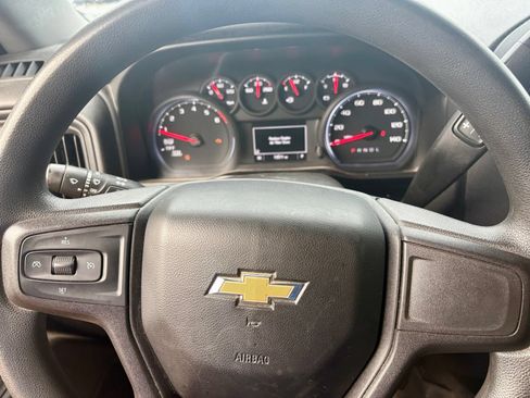 Used 2021 Chevrolet Silverado 1500 Custom RWD image 13