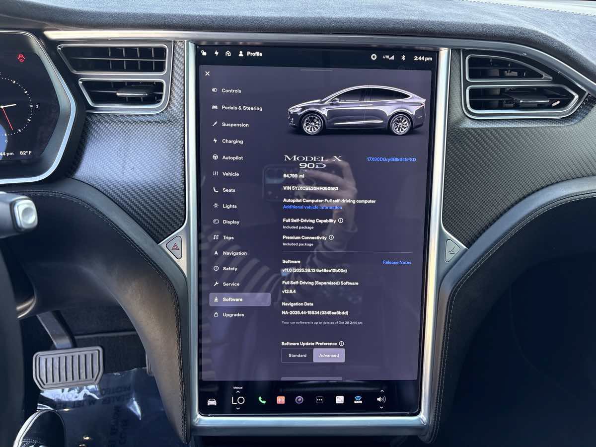 Used 2017 Tesla Model X 90D AWD/4WD image 24