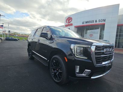 Used 2024 GMC Yukon SLT w/ SLT Premium Package