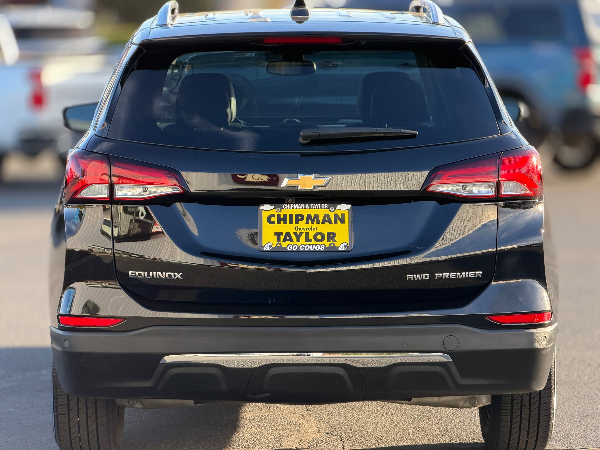 Used 2022 Chevrolet Equinox Premier AWD/4WD image 21