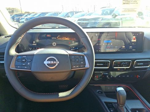 New 2026 Nissan Sentra SR image 2