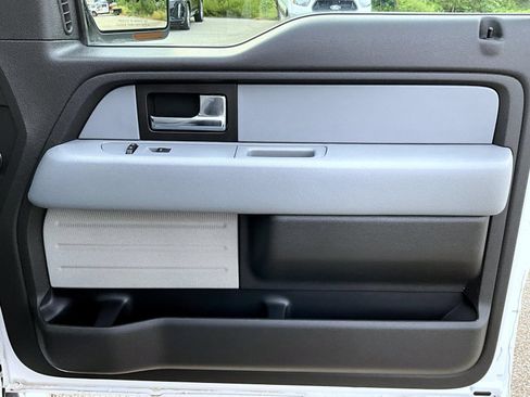 Used 2014 Ford F150 XLT w/ Equipment Group 302A Luxury AWD/4WD image 18