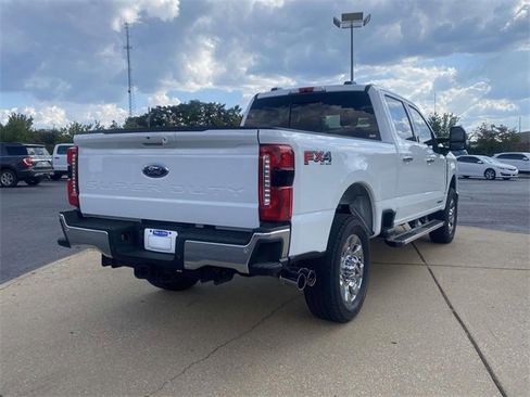New 2026 Ford F350 Lariat w/ Chrome Package image 3