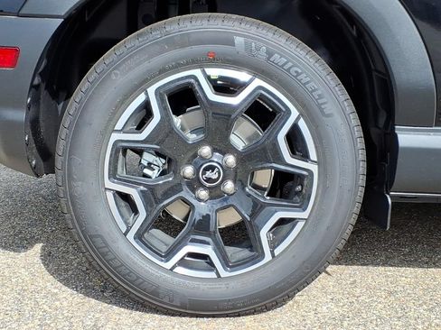 New 2026 Ford Bronco Sport Outer Banks w/ Outer Banks Tech Package+ AWD/4WD image 7