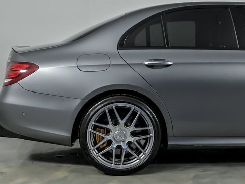 Used 2019 Mercedes-Benz E 63 AMG S image 13