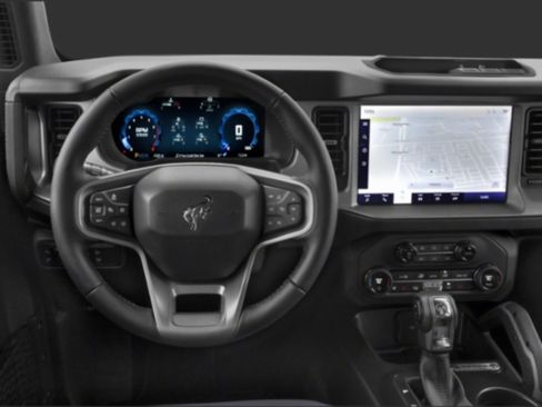 Used 2024 Ford Bronco Outer Banks image 5