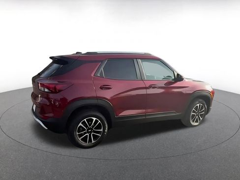 Used 2025 Chevrolet TrailBlazer LT image 14