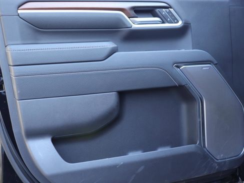 Used 2025 GMC Sierra 2500 Denali w/ Denali Reserve Package image 14