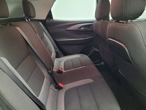 Used 2023 Chevrolet TrailBlazer LS FWD image 19