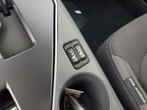 New 2025 Subaru Crosstrek 2.5i Premium image 17