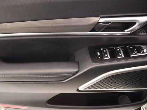 Used 2025 Kia Telluride EX X-Line image 18