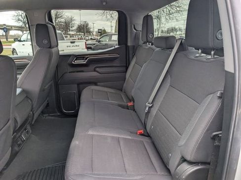 Used 2025 Chevrolet Silverado 1500 LT image 26