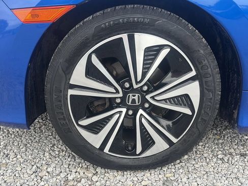 Used 2017 Honda Civic EX-T image 13