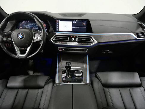 Used 2022 BMW X5 xDrive40i w/ Premium Package AWD/4WD image 11