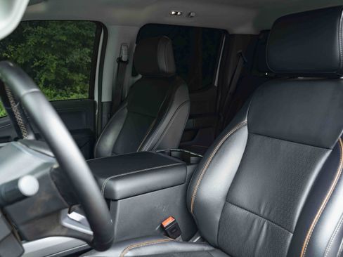 Used 2026 Ford F250 Lariat w/ Black Appearance Package AWD/4WD image 16