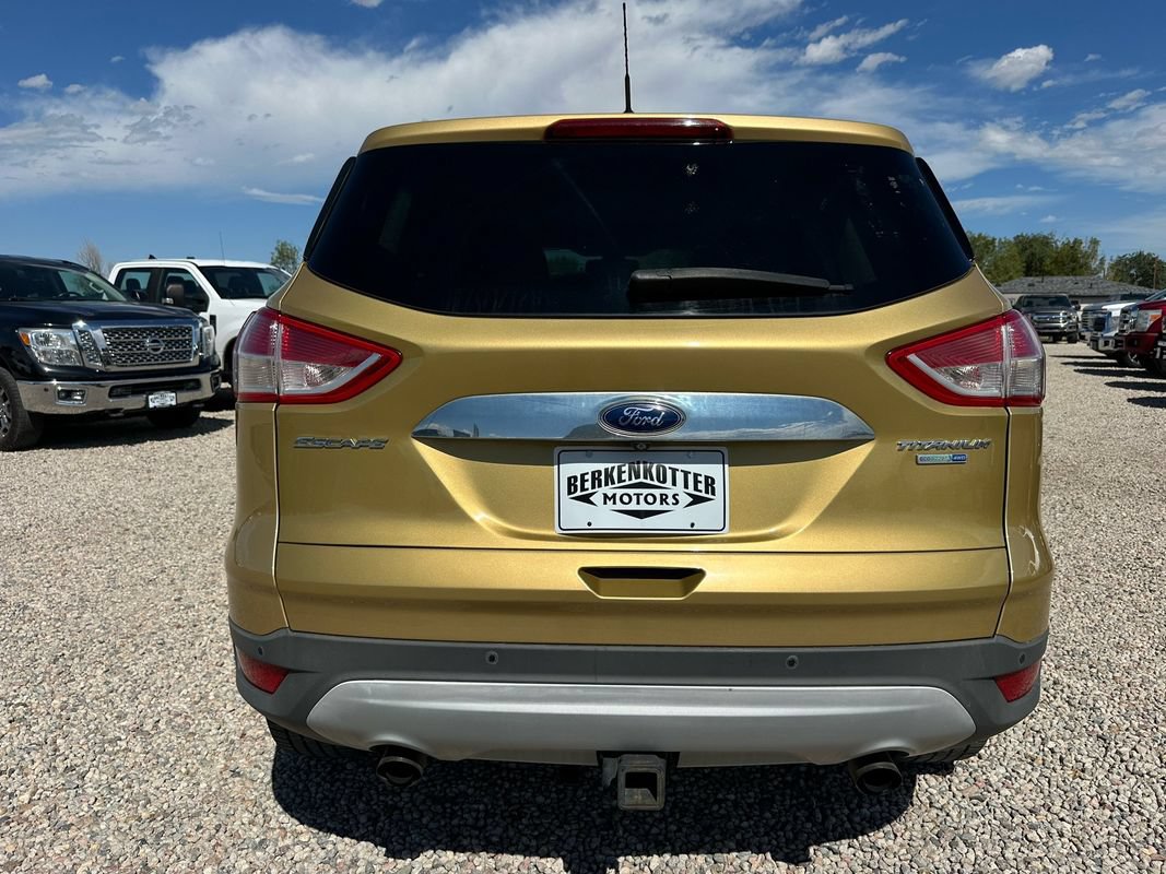 Used 2014 Ford Escape Titanium w/ Equipment Group 401A AWD/4WD image 9